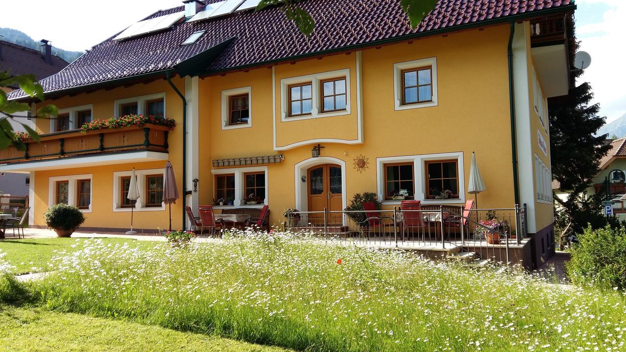 Gaestehaus Macheiner Lessach Oberdorf エクステリア 写真